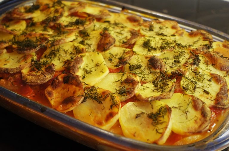 Potatis- och tonfiskgratäng