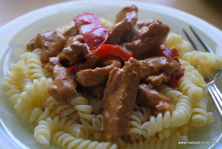 Kotlett i paprika- och chilisås nadjas kitchen