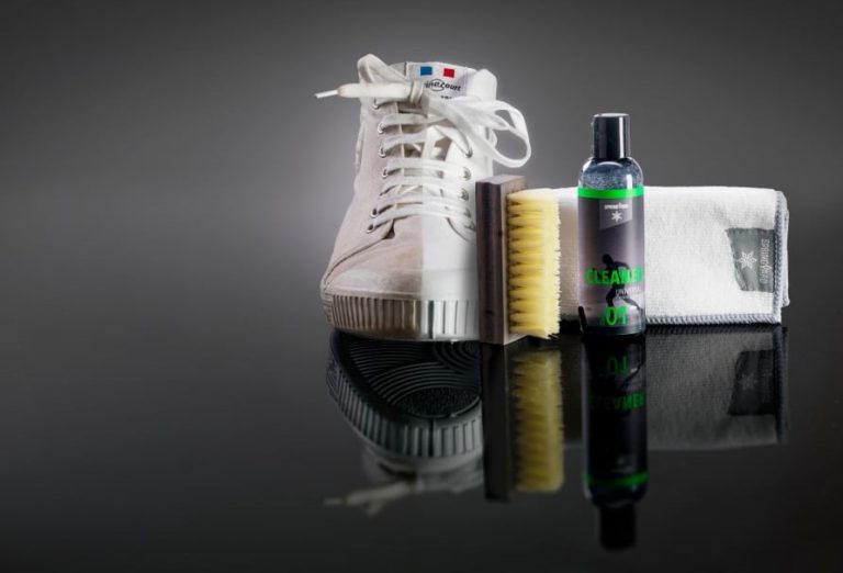 sneaker cleaning kit