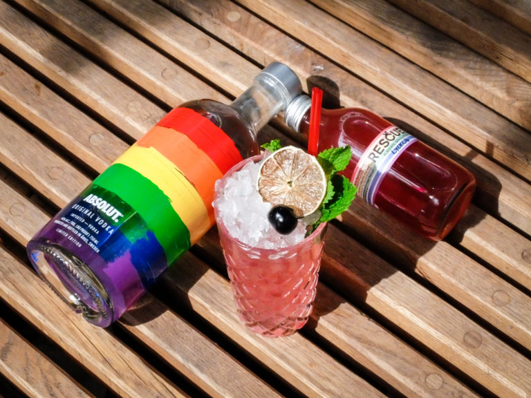 absolut_rainbow_rescued_1