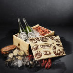 Crustaces_flaska_i_låda