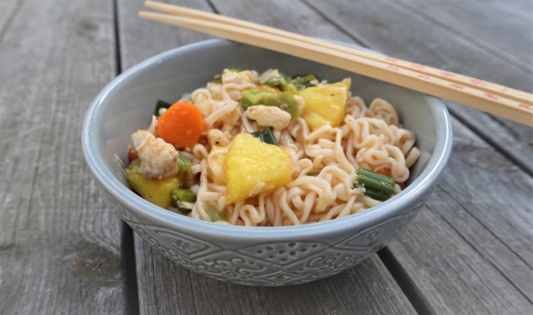 kycklingwok med ananas