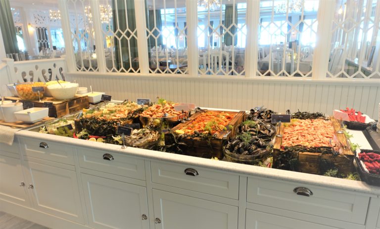 skaldjursbuffe birka cruises