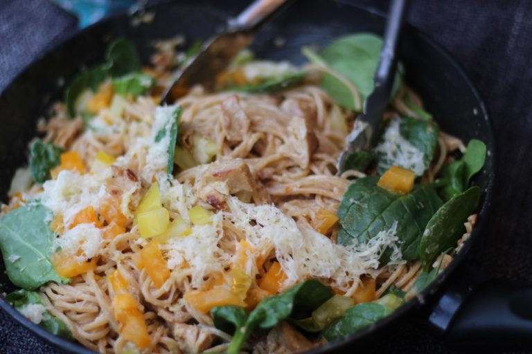 Pasta Carbonara Oumph! Style