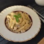 krämig kyckling med champinjoner och sparris