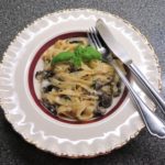 pasta med trattkantarellsås