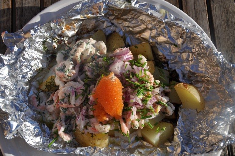 färskpotatis med räkröra