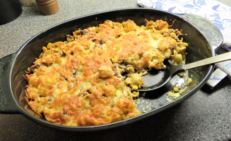 pastagratäng med lövbiff