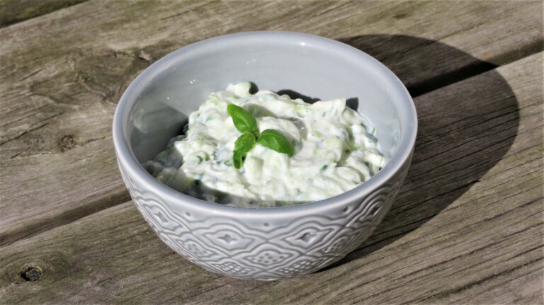 Krämig tzatziki