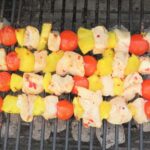 Kyckling- och ananasspett (i spännande marinad med cocacola)