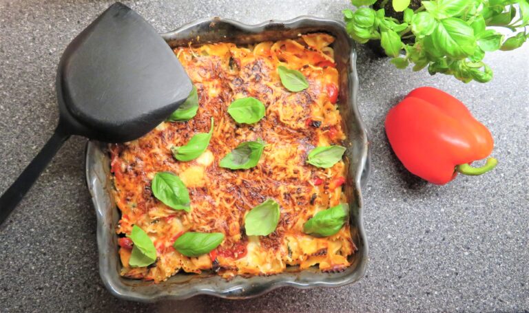 Pastagratäng med kyckling