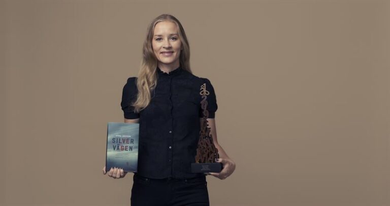 årest bok stina jackson