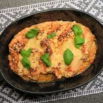 Ostgratinerad kyckling med chilisås