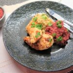 Kyckling med rödbetshummus