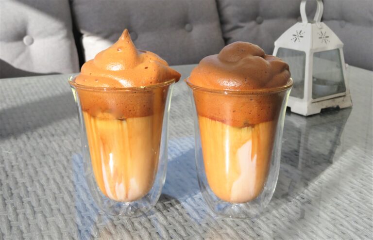Dalgona Coffee - kaffedrink från Korea