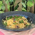 Pasta med champinjoner och parmesan