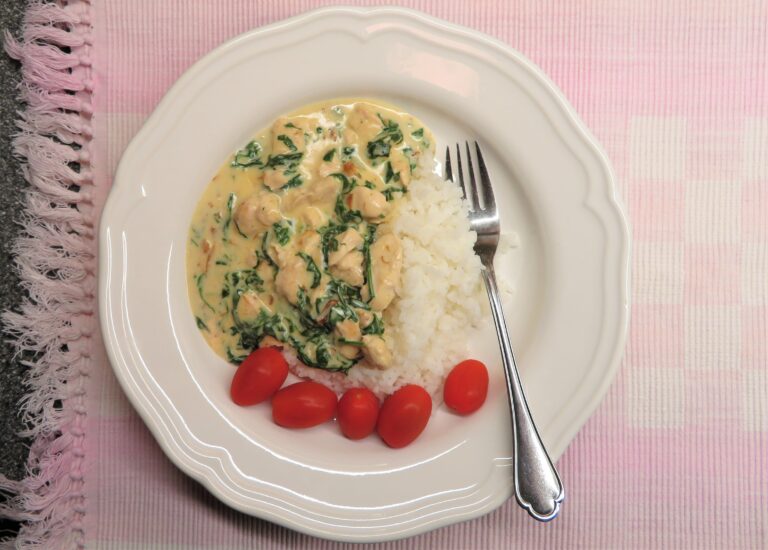 kyckling med kantarellsås