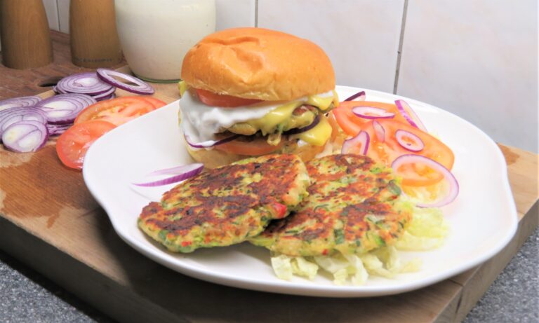 Saftiga Zucchiniburgare