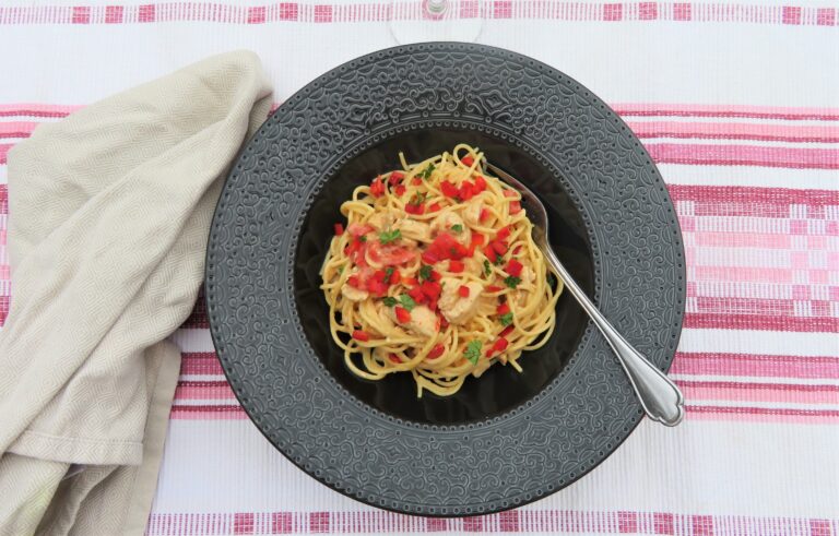 Kyckling med paprika och chili