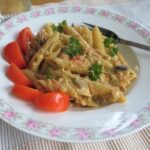 Pasta med champinjoner och tomater