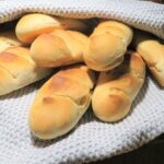 Snabb-bakade vitlöksbröd