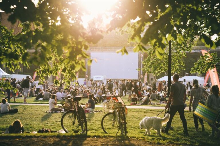 Sommarbio i Rålambshovsparken