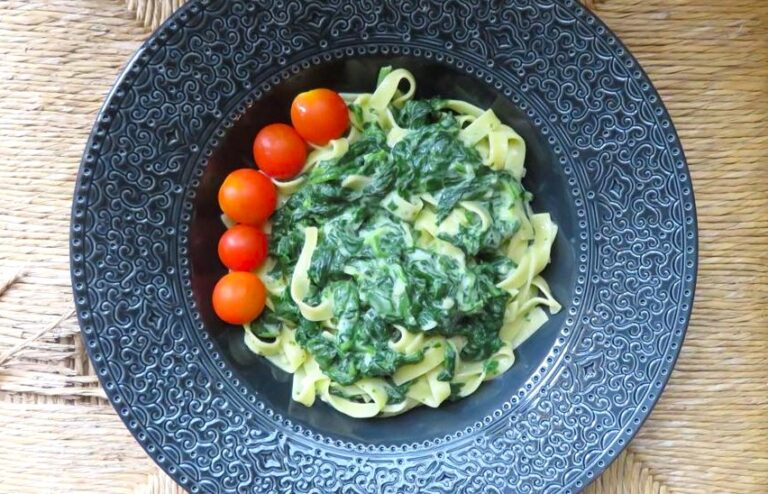 pasta med spenatsås b