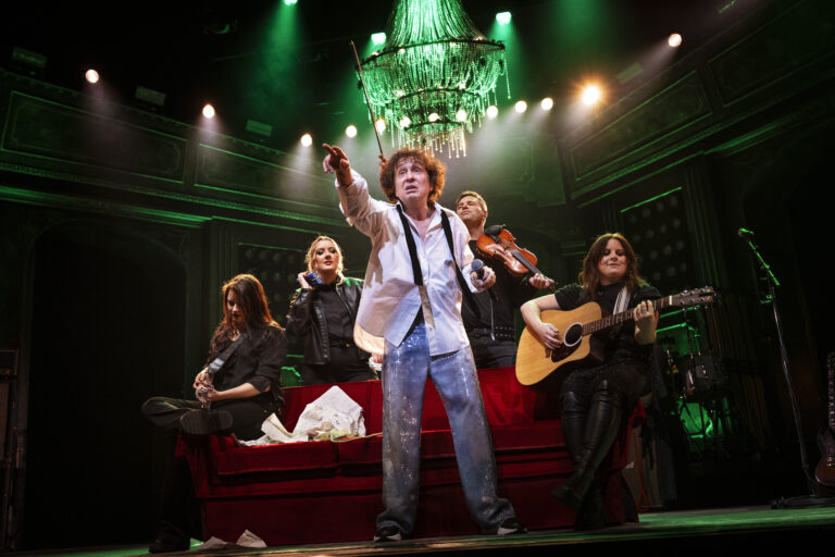 MAGNUSUGGLA_250120_CT2302